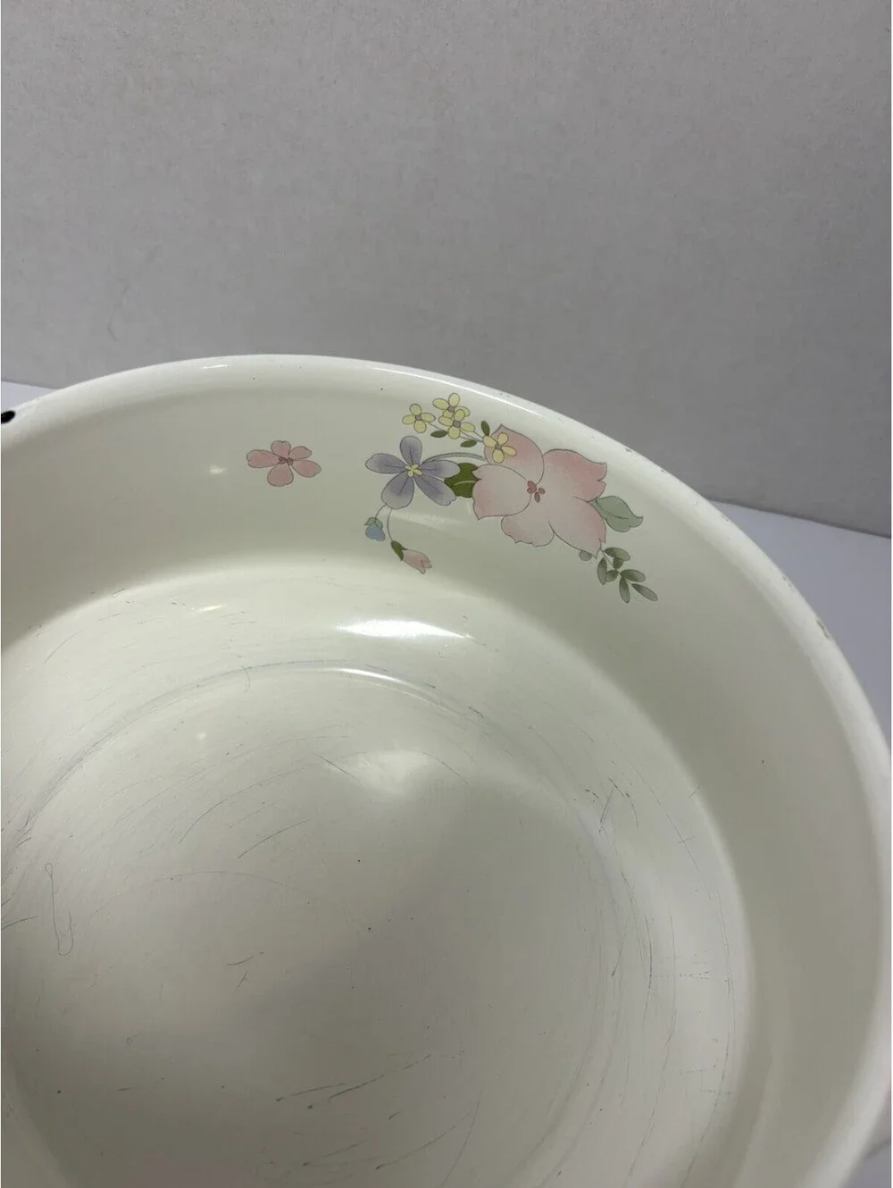Kobe Cookware Japan Enamel Floral 3 QT Casserole Dish with Lid Vintage